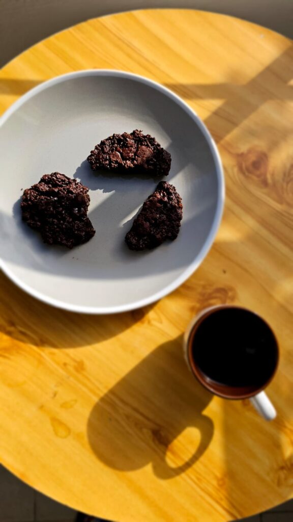 Υγιεινά Cookies Βρώμης με Κακάο και Ταχίν