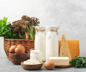 ποικιλία γαλακτοκομικών προϊόντων και εμμηνόπαυση